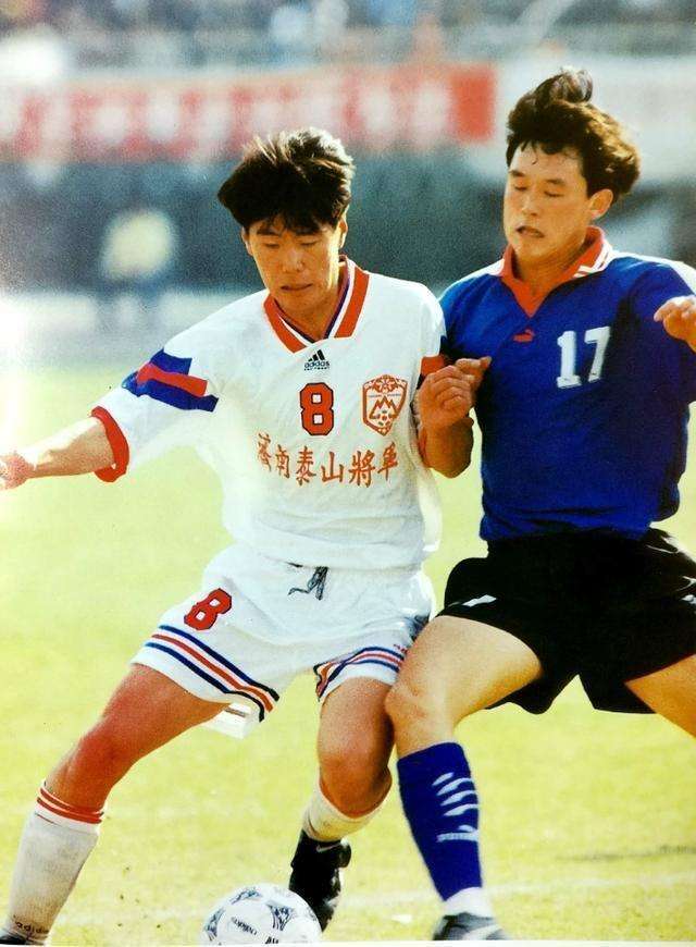 李霄鹏青岛哪的人?青岛海牛历年球员名单-图1 李霄鹏青岛哪的人?青岛海牛历年球员名单-图1
